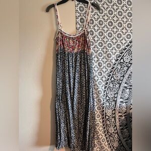 Natural Life Patti side slit dress